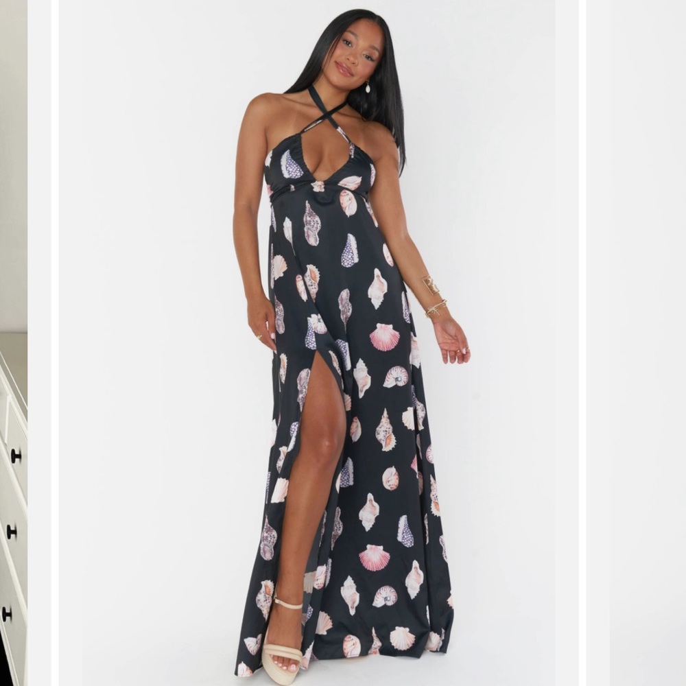 Show Me Your MuMu Maxi Dress•Medium 🐚
